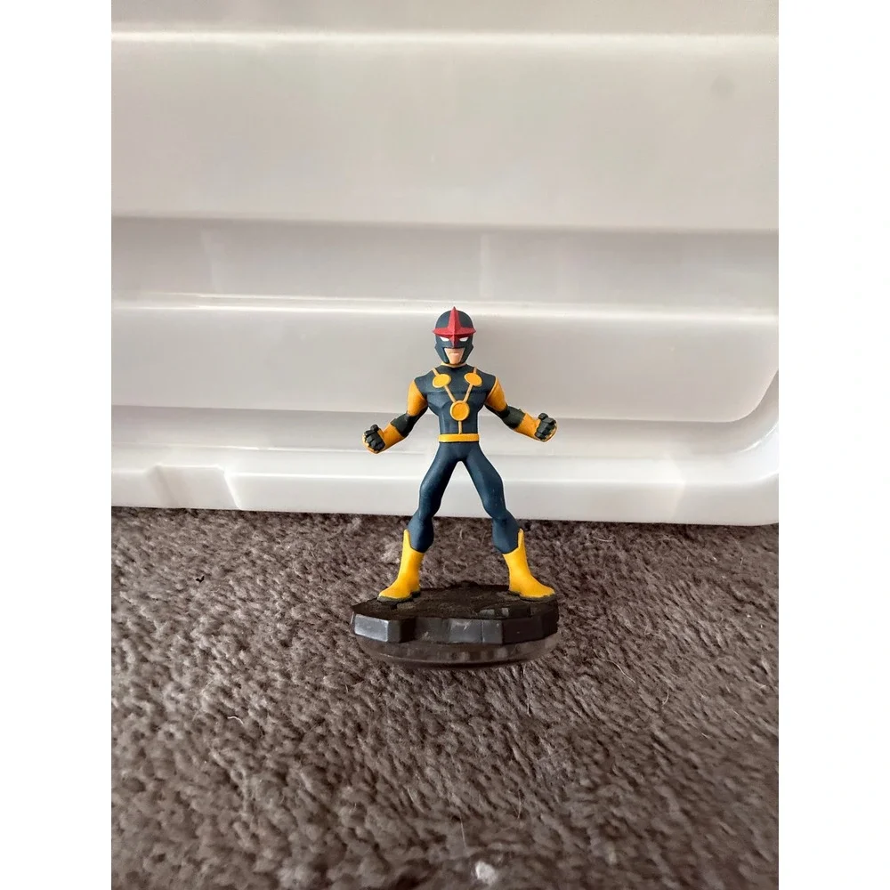 Disney Infinity 2.0 Marvel Super Heroes Figure Lot Spider-Man Nova Black Widow